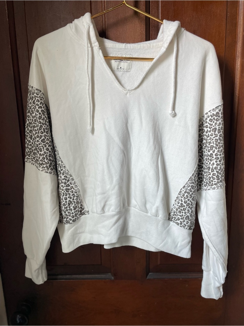 Abercrombie & Fitch women's medium white / animal print hoodie